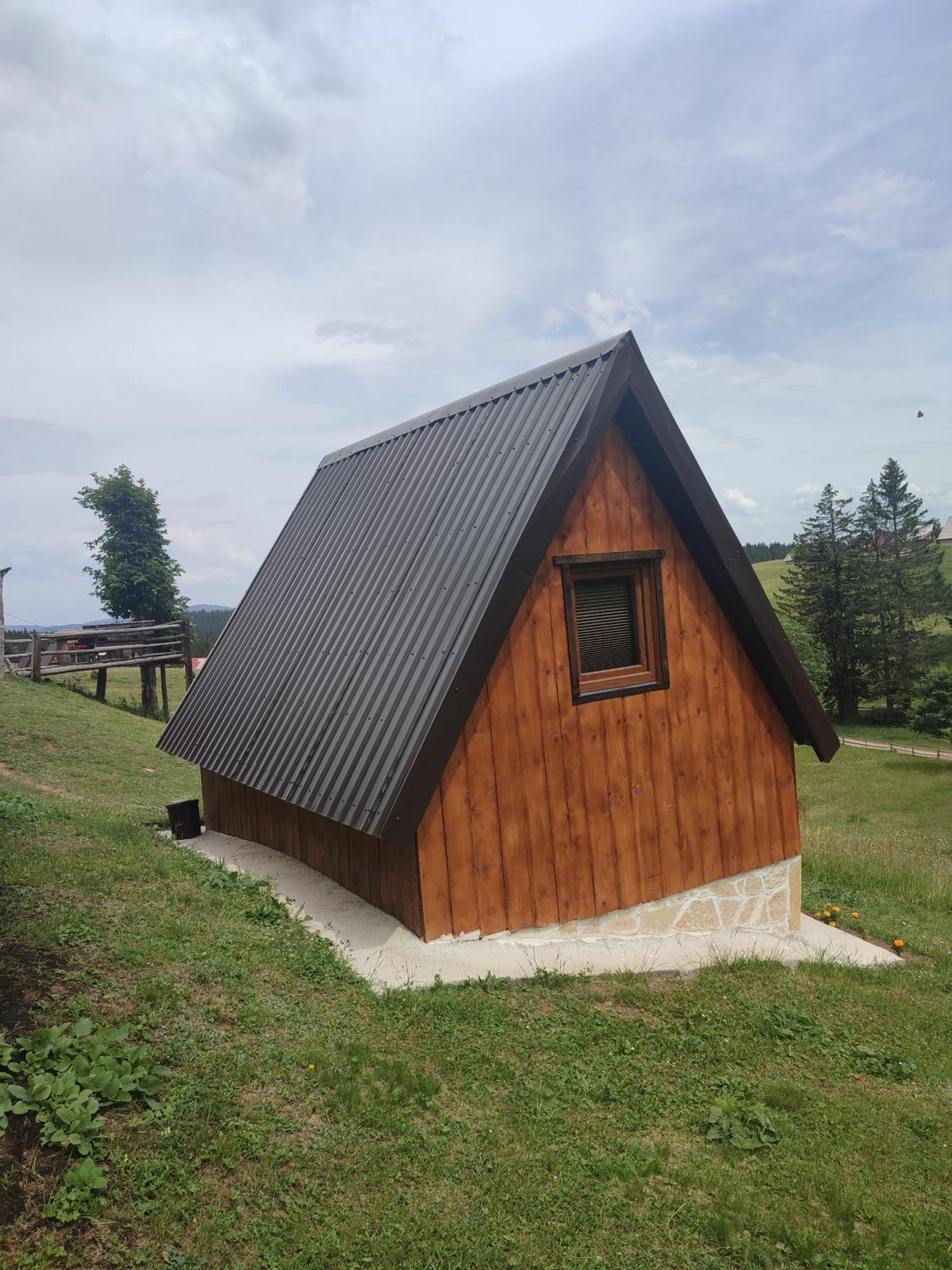 Cottage 1600 Bosaca Nikšić Eksteriør billede